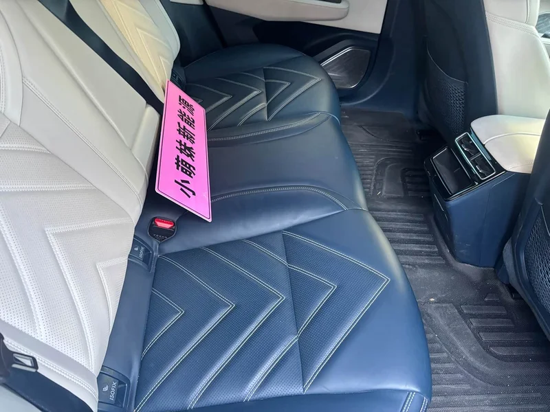 Zeekr 001 — фото 12