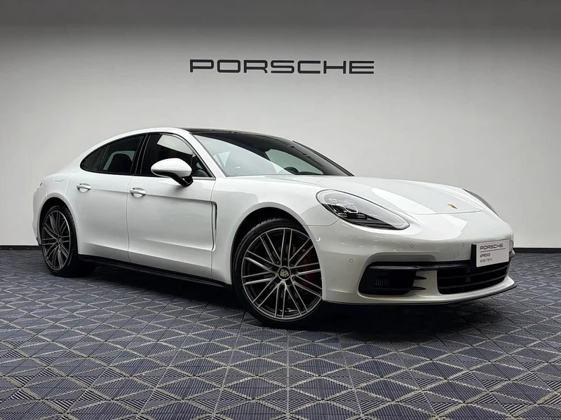 Porsche Panamera — фото 10