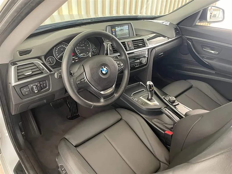 BMW 3 Series GT — фото 12