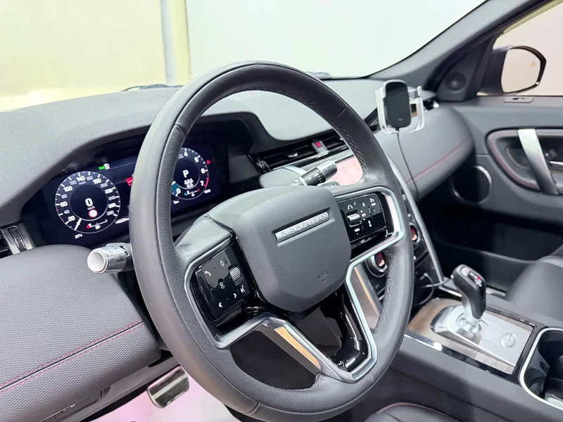 Land Rover Discovery — фото 20