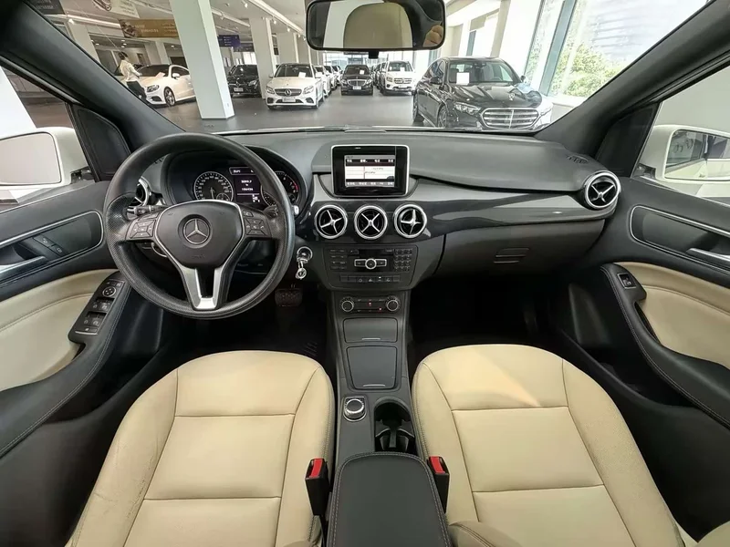 Mercedes-Benz B-Class — фото 12