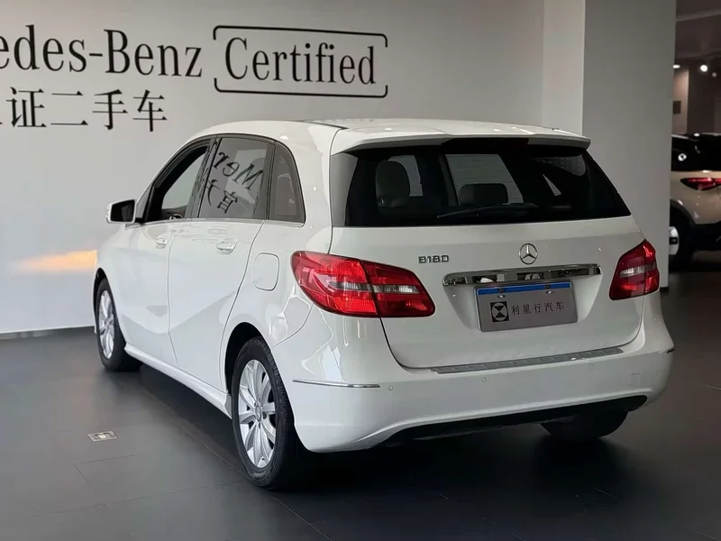 Mercedes-Benz B-Class — фото 15