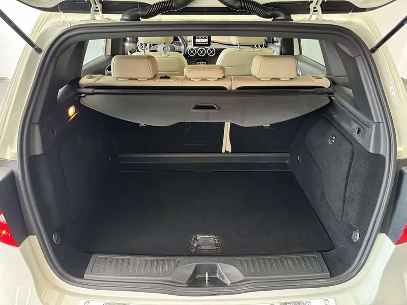 Mercedes-Benz B-Class — фото 16