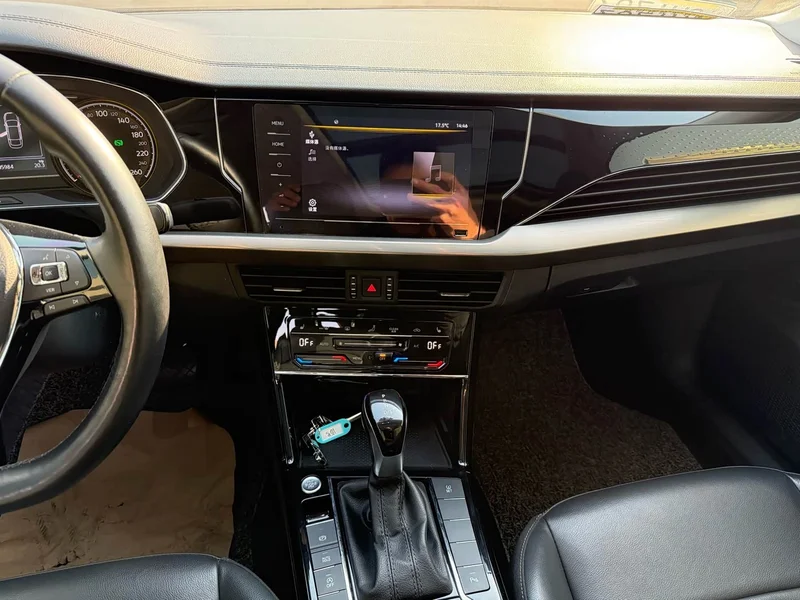 Volkswagen Passat — фото 9