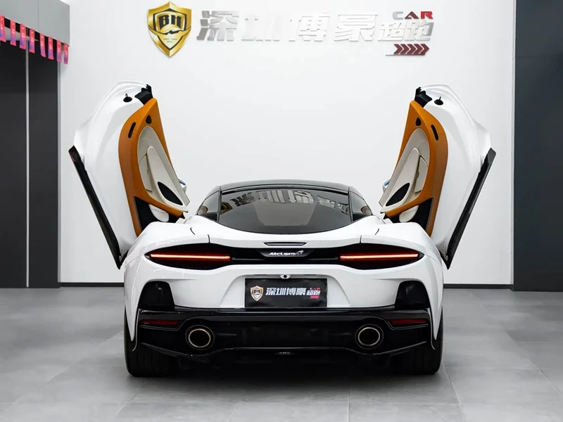 McLaren GT — фото 11