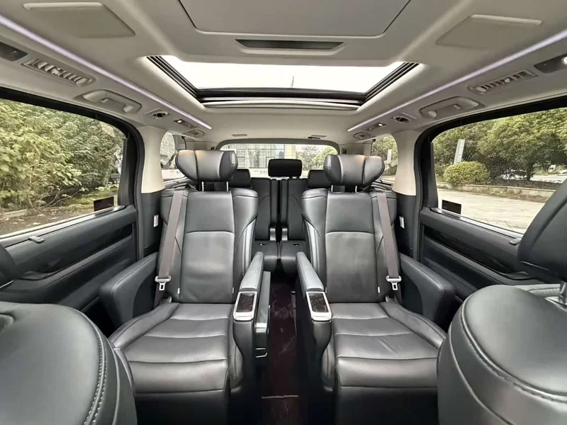 Toyota Vellfire — фото 9