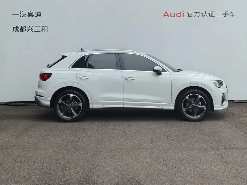 Audi Q3 — фото 4