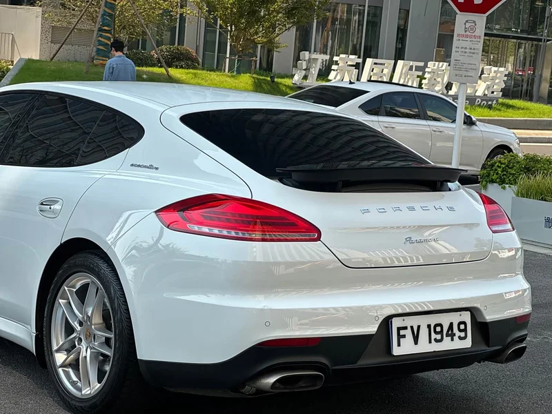 Porsche Panamera — фото 53