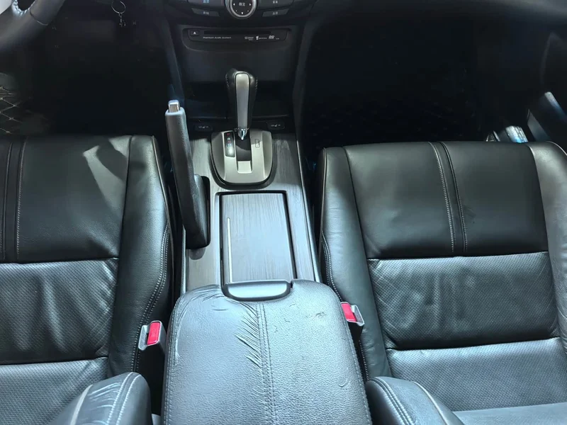 Honda Crosstour — фото 14