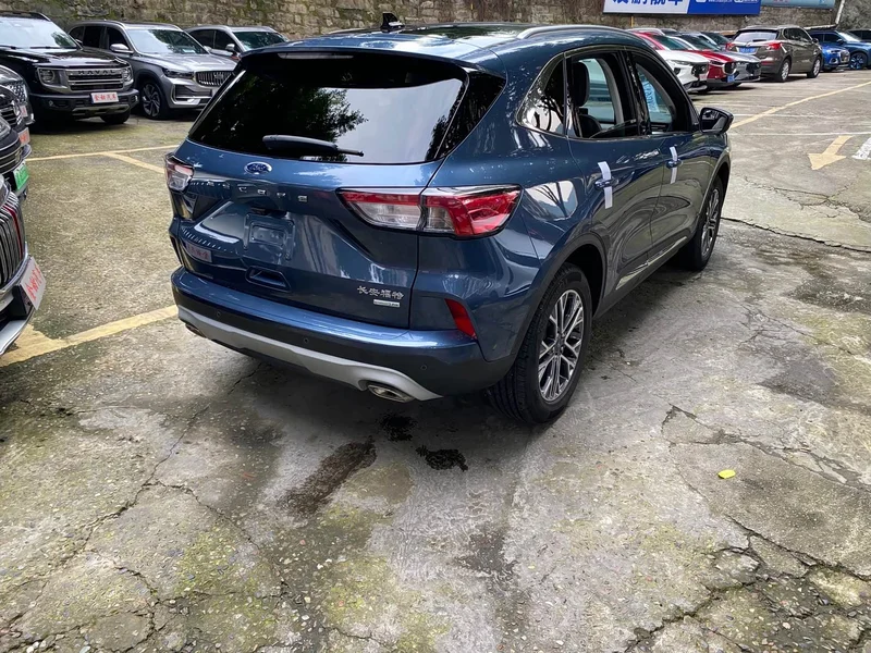 Ford Edge — фото 6