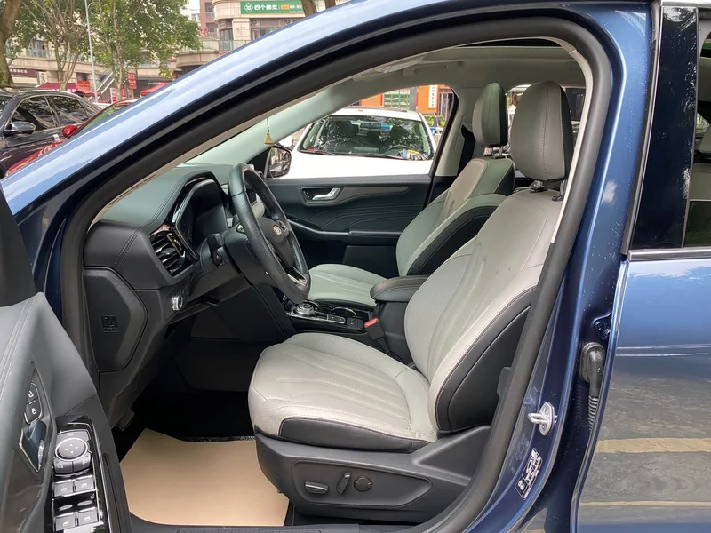 Ford Edge — фото 9