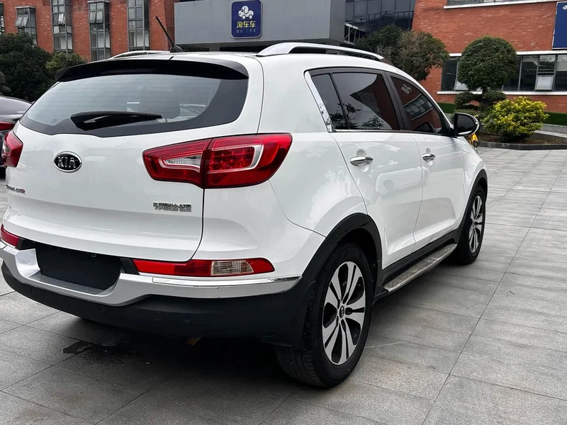 Kia Sportage — фото 5