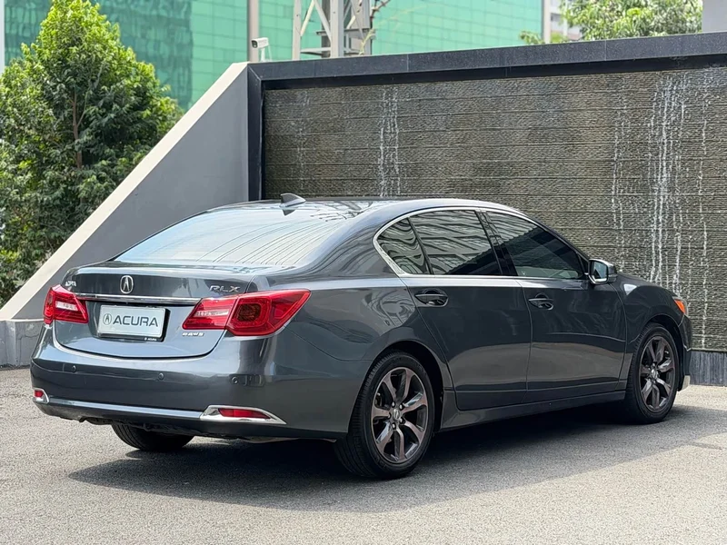 Acura RLX — фото 8