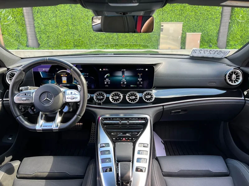 Mercedes-Benz AMG GT — фото 15