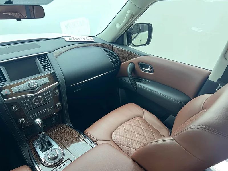 Nissan Patrol — фото 24