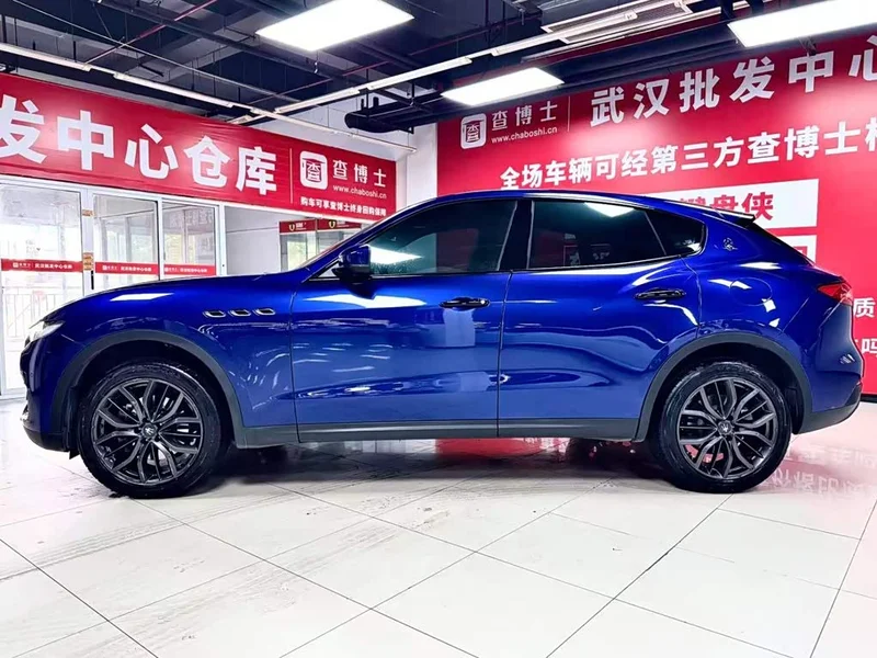 Maserati Levante — фото 4