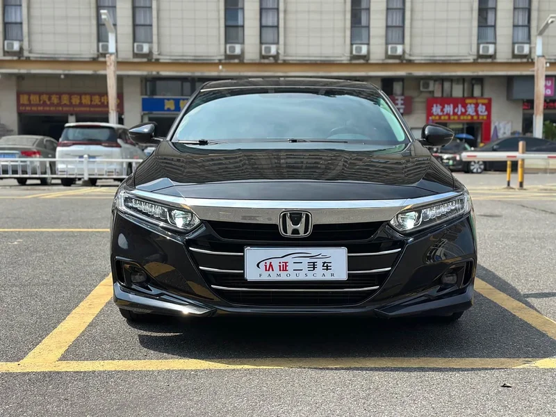 Honda Accord — фото 2