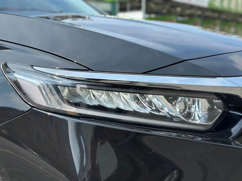 Honda Accord — фото 4