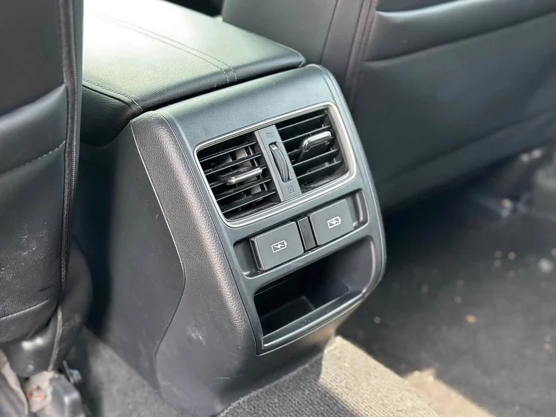 Honda Accord — фото 10