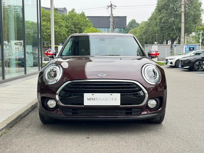 MINI CLUBMAN — фото 2