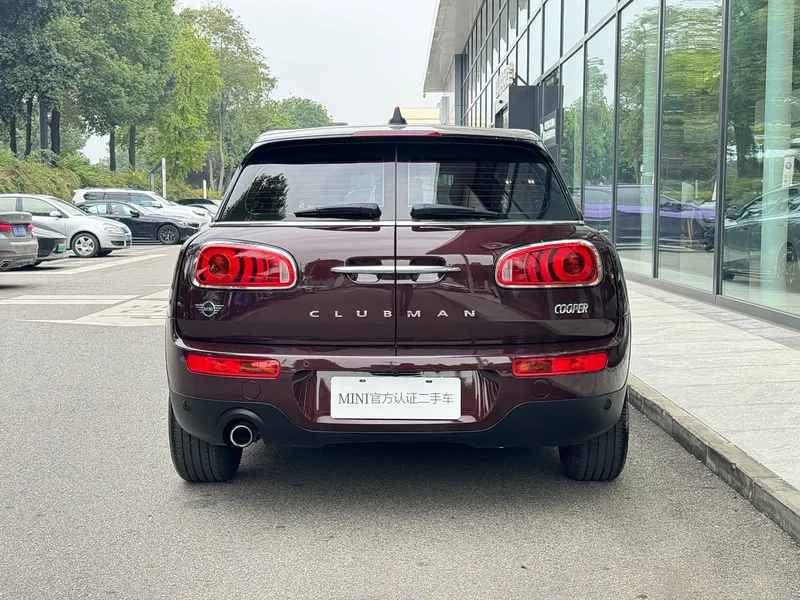 MINI CLUBMAN — фото 6