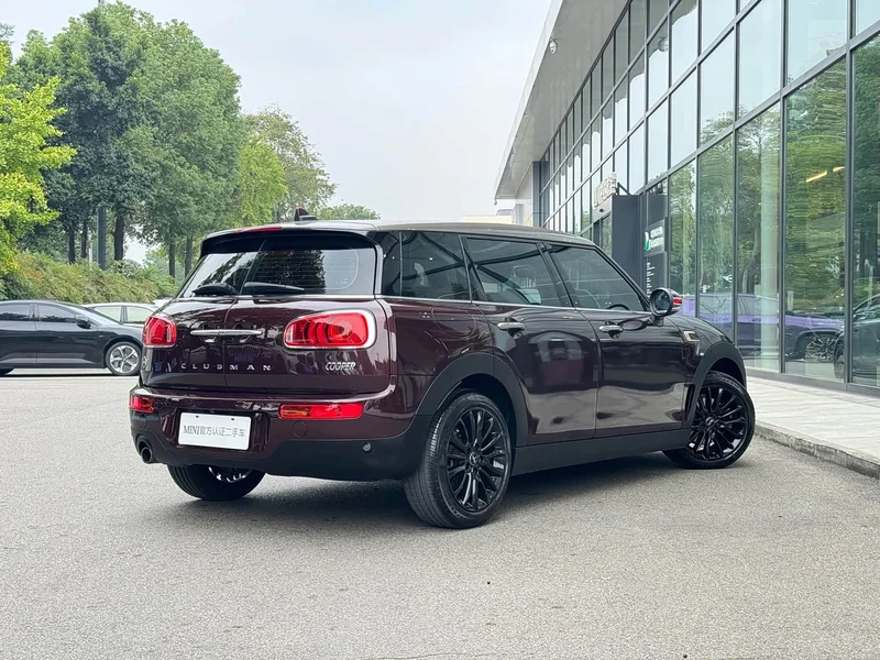 MINI CLUBMAN — фото 7