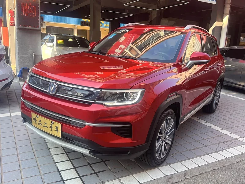 Changan CS35PLUS — фото 1