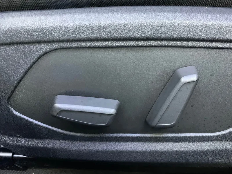 Hyundai Elantra — фото 11