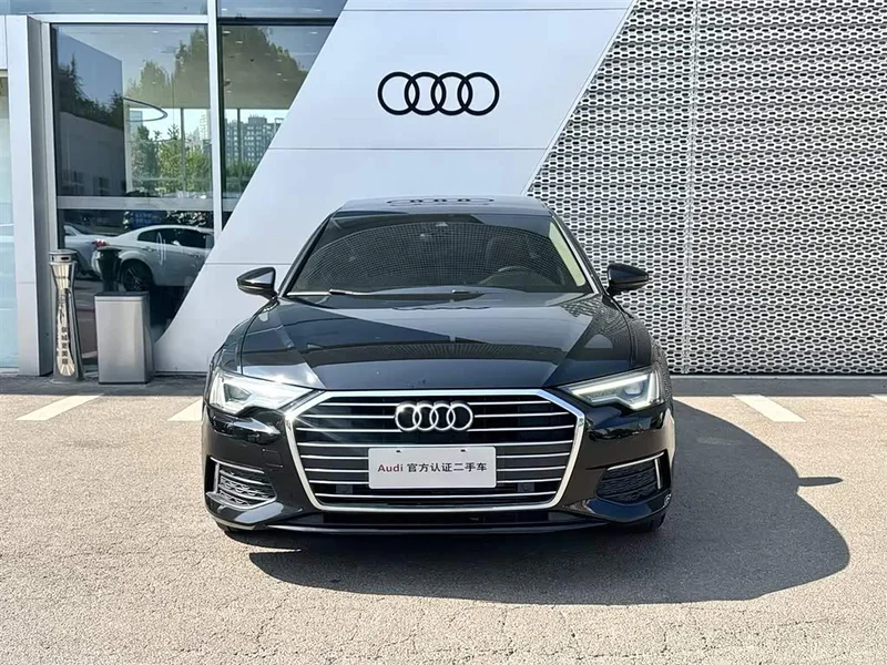 Audi A6L — фото 2
