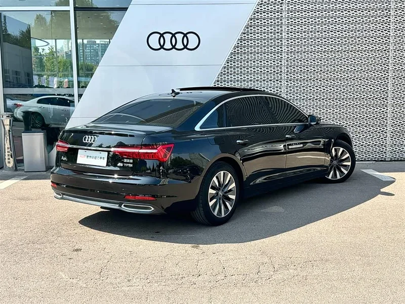 Audi A6L — фото 5
