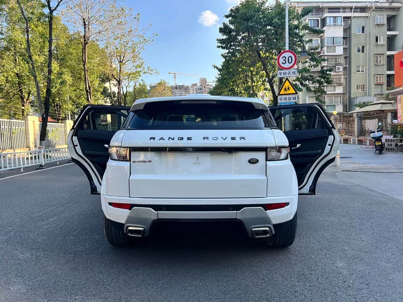 Land Rover Range Rover — фото 15