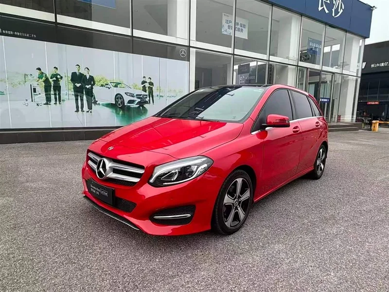 Mercedes-Benz B-Class — фото 1