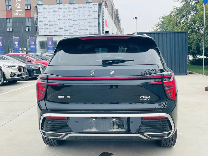 Hongqi HS3 PHEV — фото 14