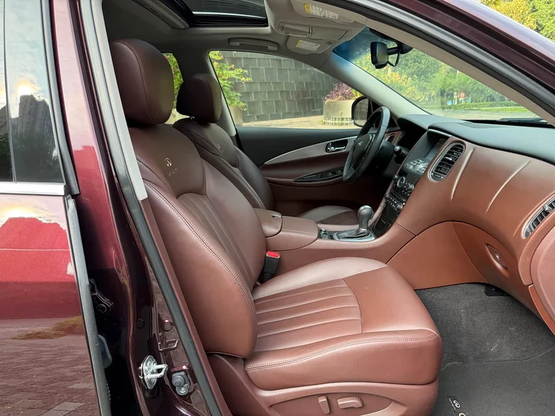 Infiniti QX50 (Imported) — фото 14
