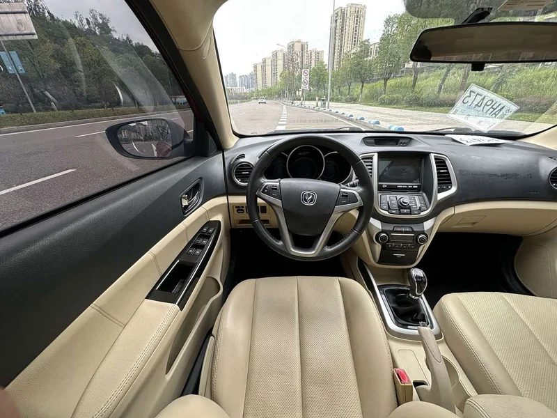 Changan Eado — фото 15