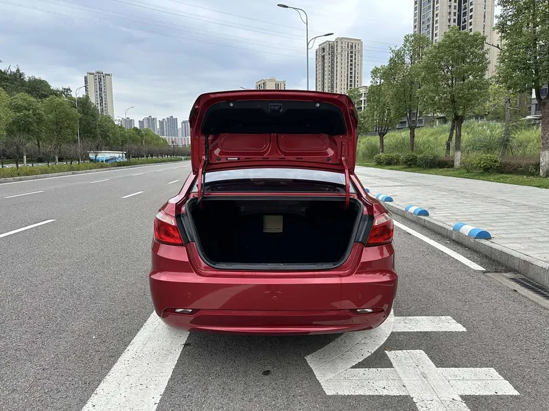 Changan Eado — фото 26