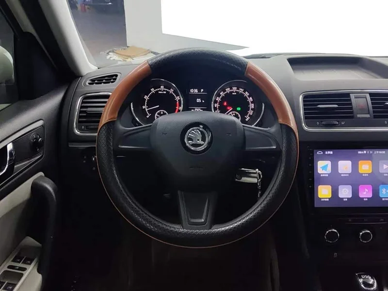 Skoda Yeti — фото 15