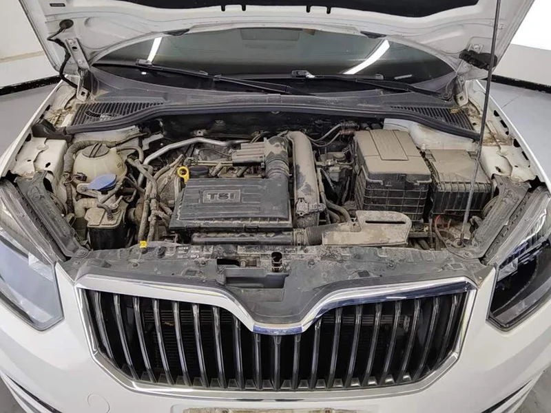 Skoda Yeti — фото 10