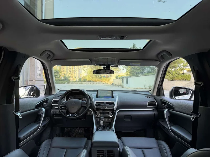 Mitsubishi Eclipse Cross — фото 5
