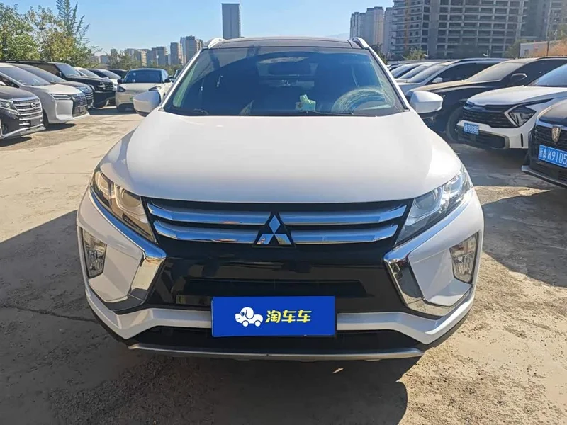 Mitsubishi Eclipse Cross — фото 2