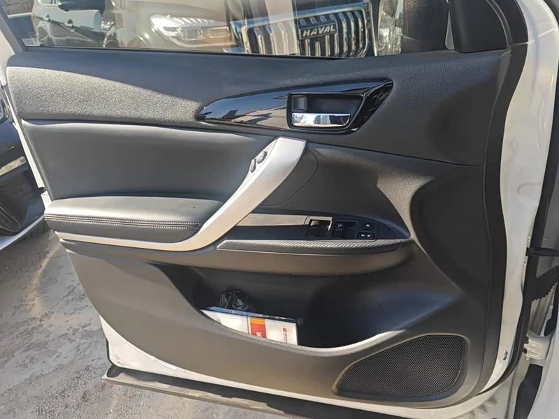 Mitsubishi Eclipse Cross — фото 7