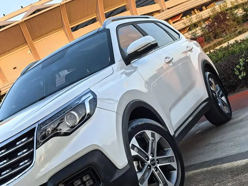 Kia Sportage — фото 2