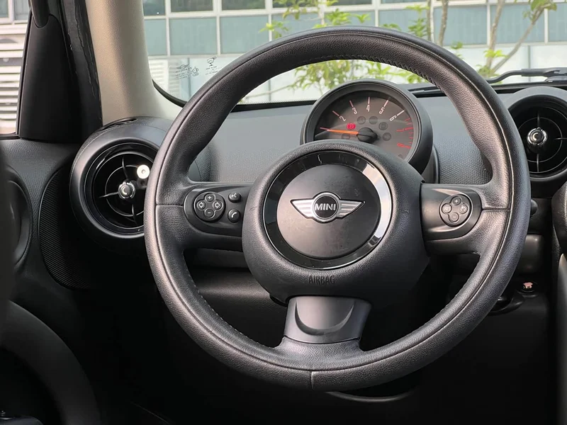 MINI COUNTRYMAN — фото 15