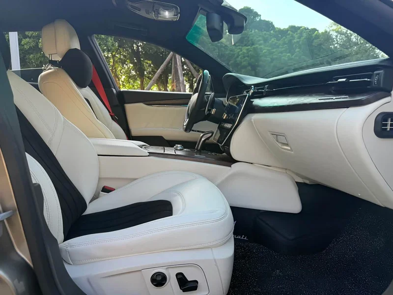 Lincoln Continental — фото 12