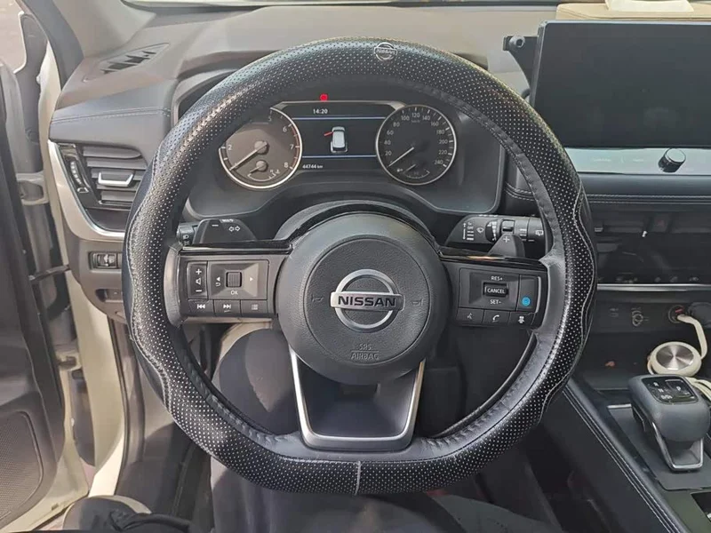 Nissan X-Trail — фото 15