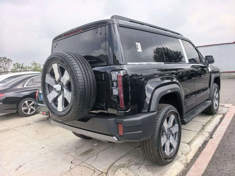 Beijing Off-road BJ40 Range Extender — фото 6