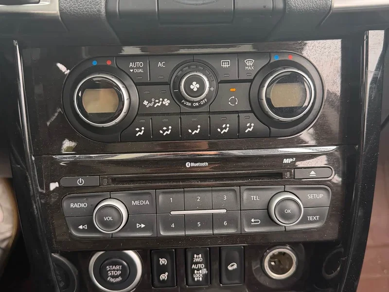 Renault Koleos (Imported) — фото 14