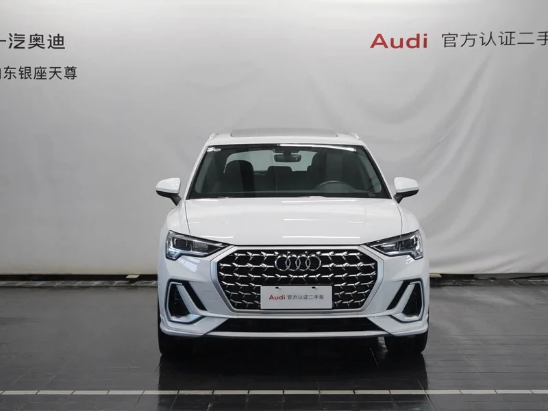 Audi Q3 — фото 2