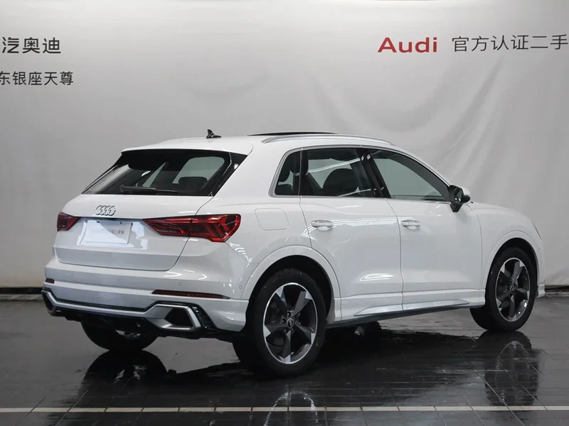 Audi Q3 — фото 5