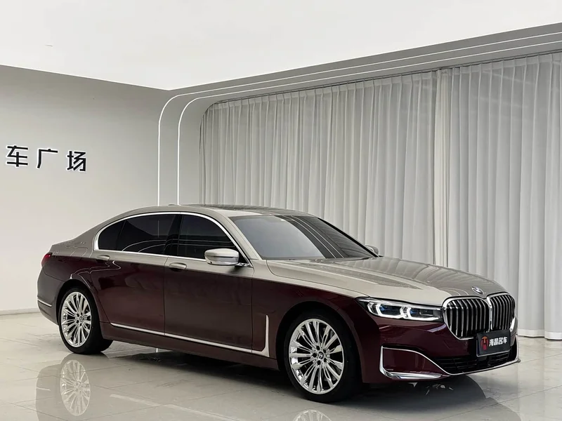 BMW 7-Series — фото 5